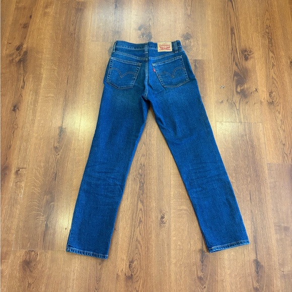 Levi’s Wedgie Straight Jeans - Picture 8 of 11